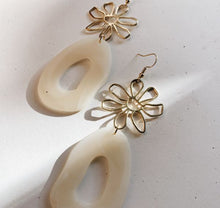 Load image into Gallery viewer, Flower Power Dangle
