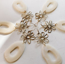 Load image into Gallery viewer, Flower Power Dangle