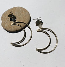 Load image into Gallery viewer, Selene Dangle Earring Set
